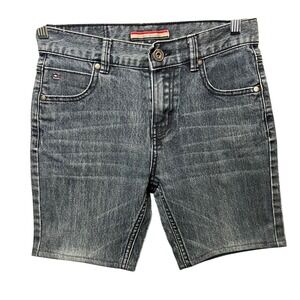Tommy Hilfiger Women's Denim Bermuda Shorts Size 14 Mid Rise Distressed‎ Wash 6"
